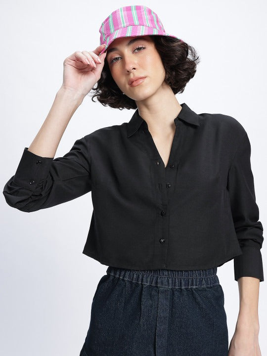 Essential Black Crop Shirt