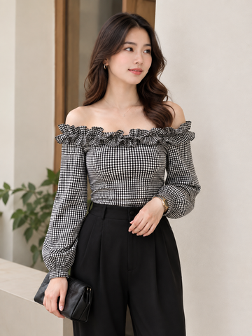 Women’s Black & White Gingham Off-Shoulder Ruffle Sleeve Crop Top