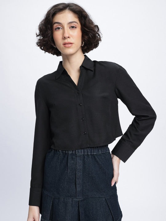 Essential Black Crop Shirt