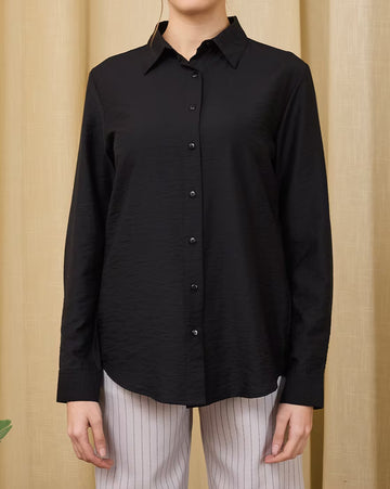 ZYNA Spread Collar Back Shirt