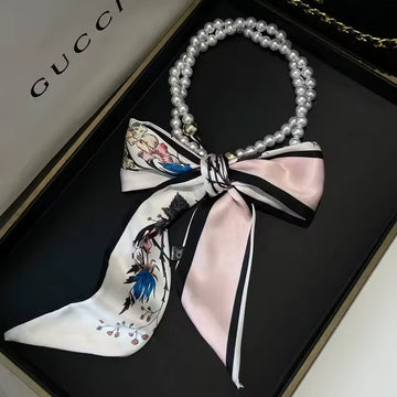 French retro pearl necklace with silk scarf, neck chain, variable collarbone decoration, small scarf, new female streamer.